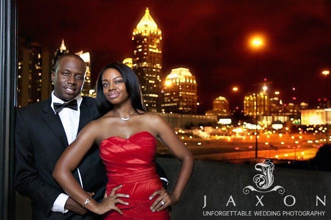 Couple in Tux and red dress 17th St Bridge Atlantic Station pictures